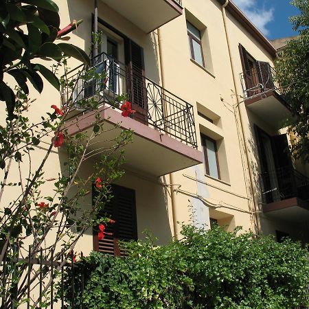 Bed and Breakfast Il Giardinetto Alghero Exterior foto