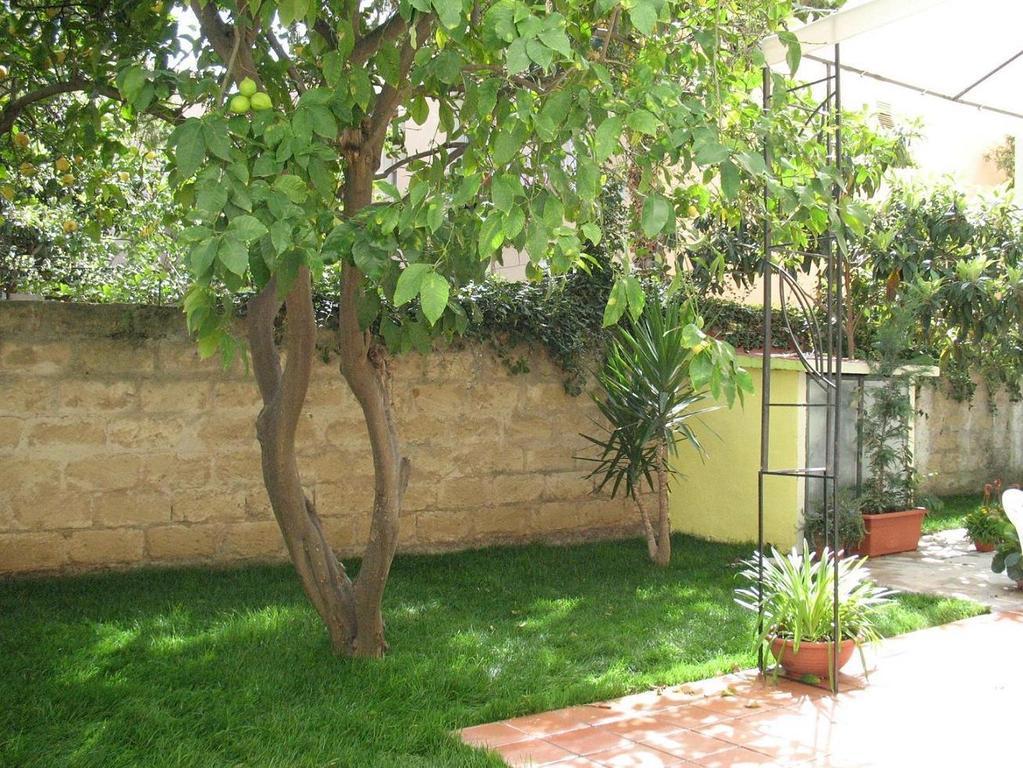 Bed and Breakfast Il Giardinetto Alghero Exterior foto